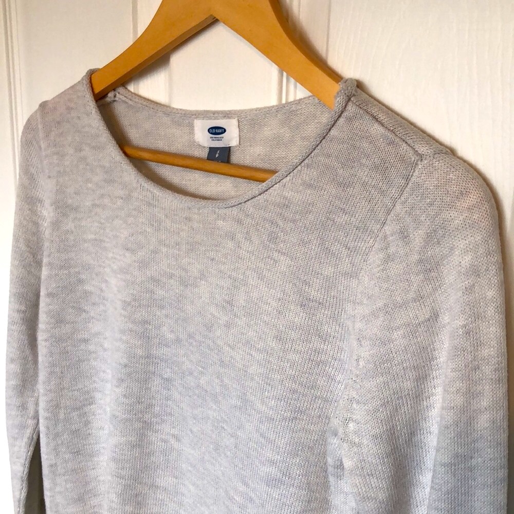 Old Navy Sweater